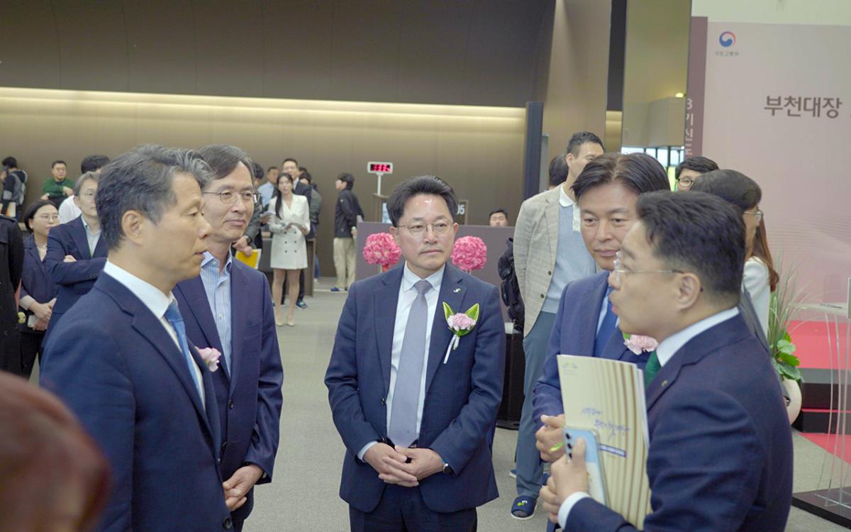 4 담소.jpg
